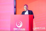 在线排盘王石再谈万科：正在调整往前走，但绿色低碳方面是走在前面的